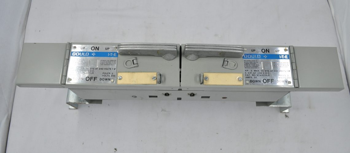 GOULD I T E V7A2211LR FUSIBLE PANELBOARD SWITCH